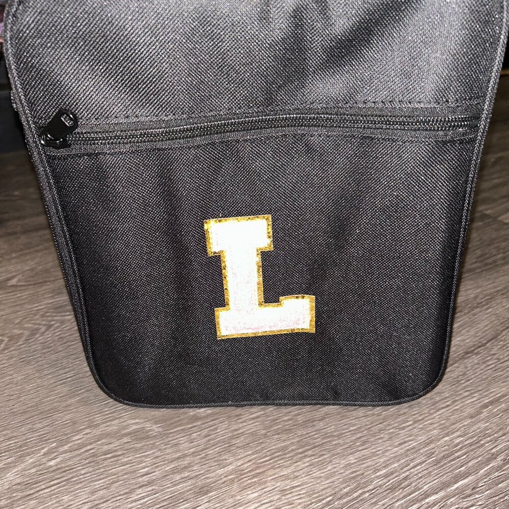 L Lunchbox NWT